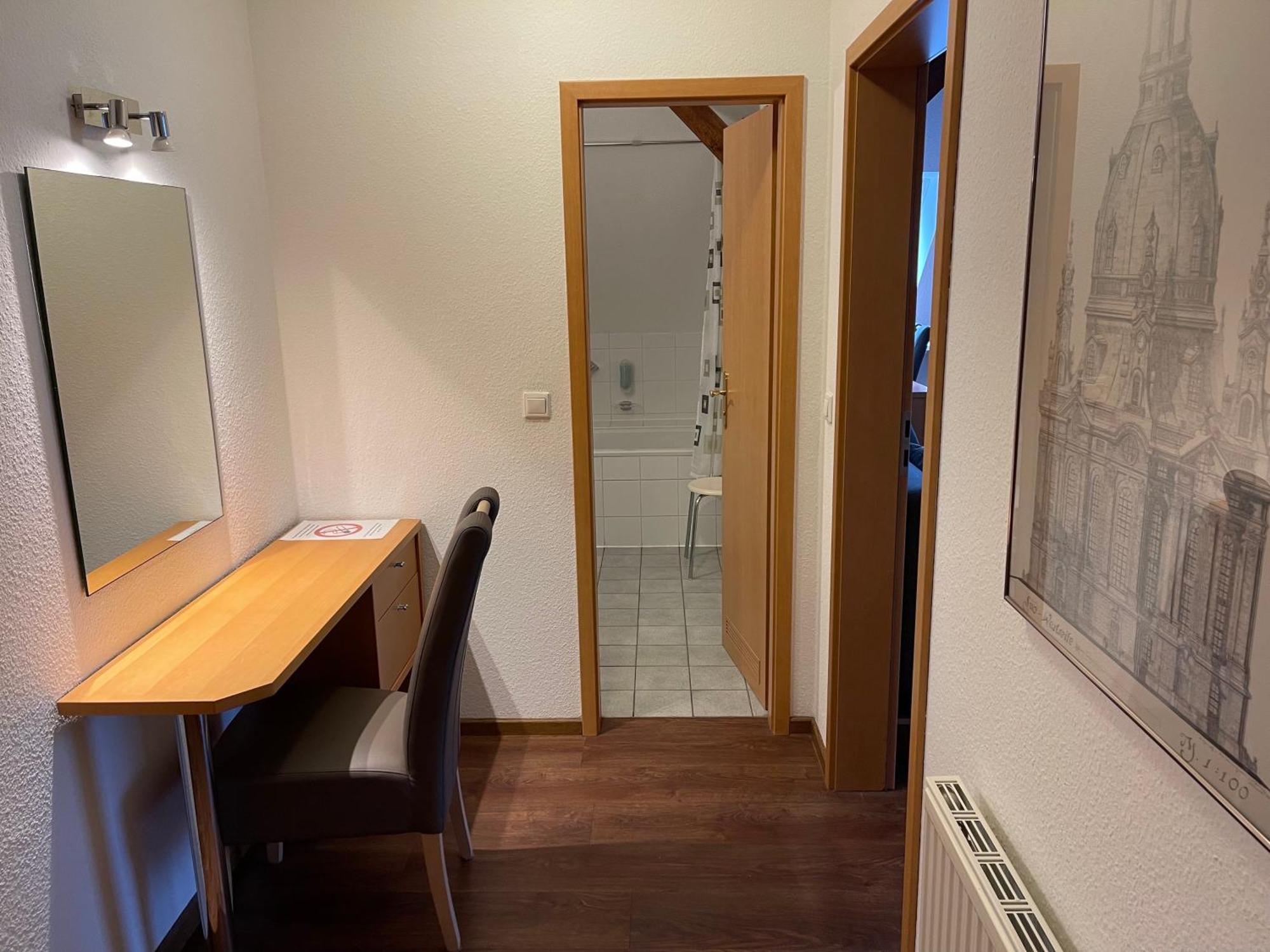 Hotel Luther Birke Wittenberg ภายนอก รูปภาพ